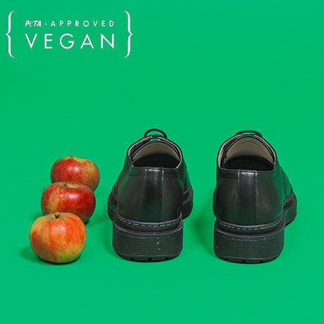 Black apple leather LANDER derby